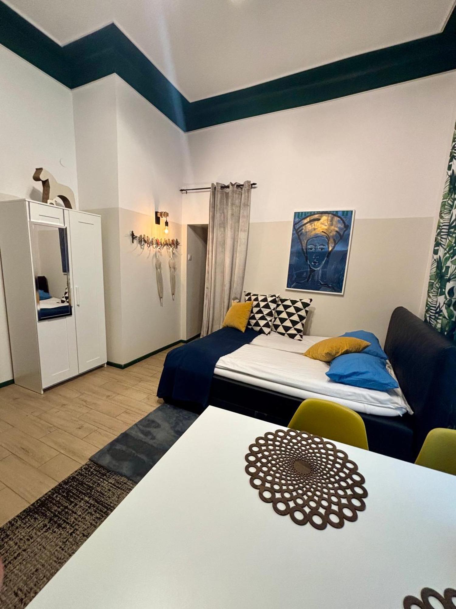Vintage Senacka Apartaments — Photos 1